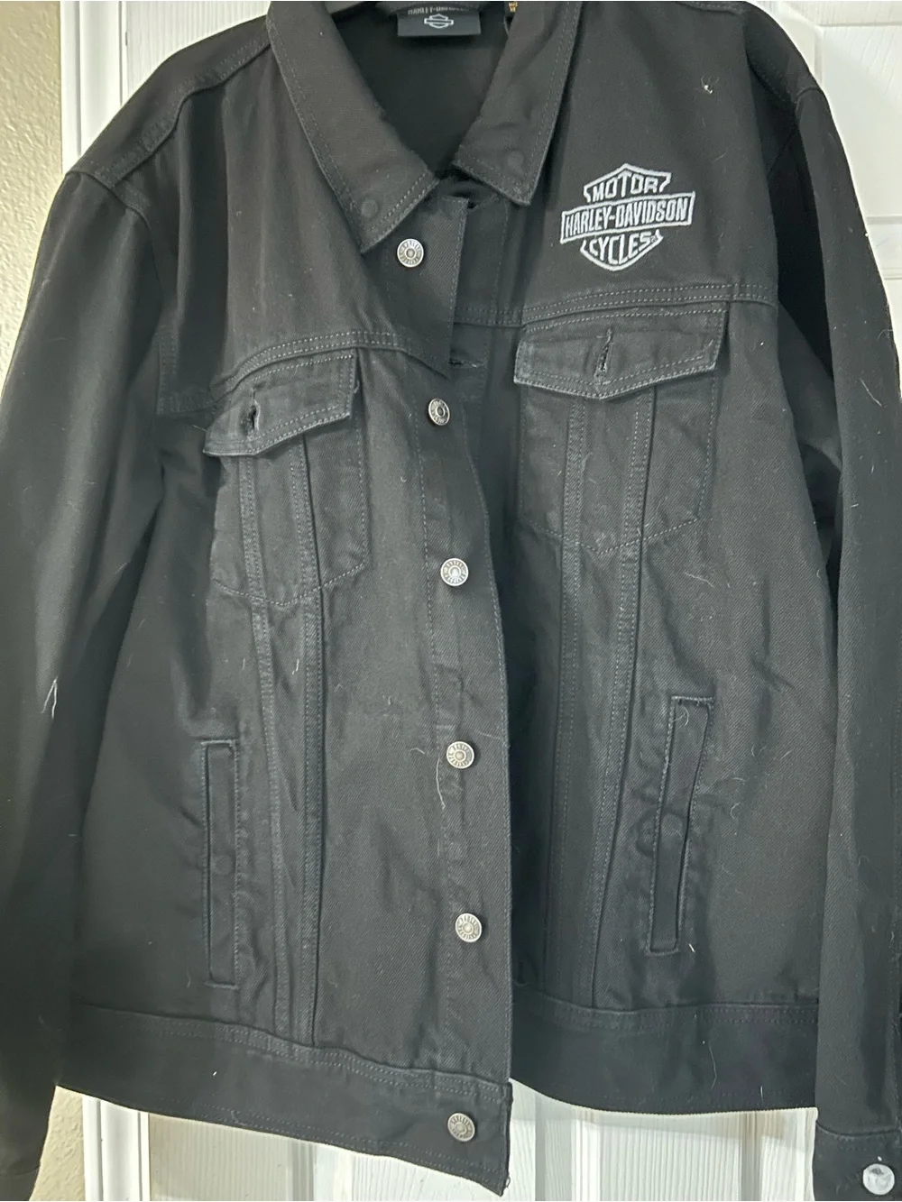 Harley-Davidson Black Jacket with Subtle Contrast Stitching